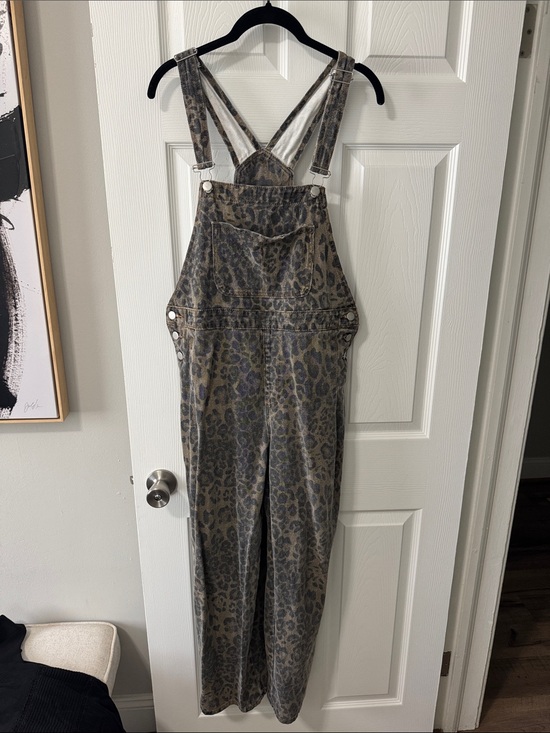 Dazy Pants - Leopard Print Overalls Jumpsuit - Taupe Gray